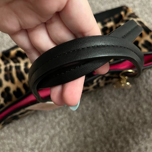 🚫 SOLD — Juicy Couture: Leopard Pammy Tote - Picture 5 of 8